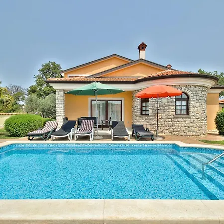 Schoene Ferienvilla Morena Mit Pool By Interhome *
