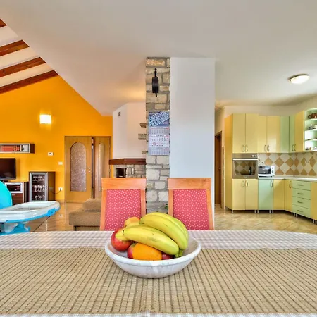 펜션 Schoene Ferienvilla Morena Mit Pool By Interhome