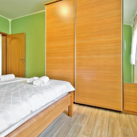 Schoene Ferienvilla Morena Mit Pool By Interhome 펜션 Kaštel
