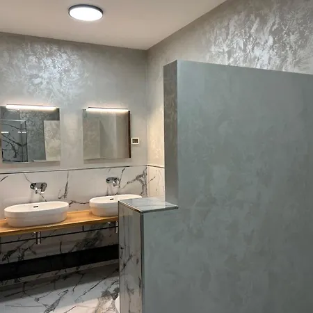 Schoene Ferienvilla Morena Mit Pool By Interhome * Kaštel